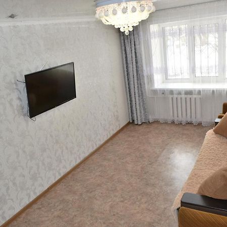 2 комнатные апартаменты на Габдуллина 46а Кокшетау Экстерьер фото